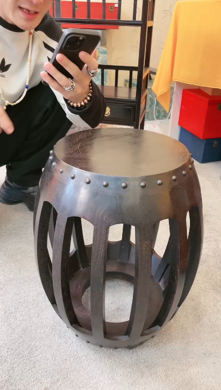 【闪购商品】木小叶紫檀 鼓凳瑕疵