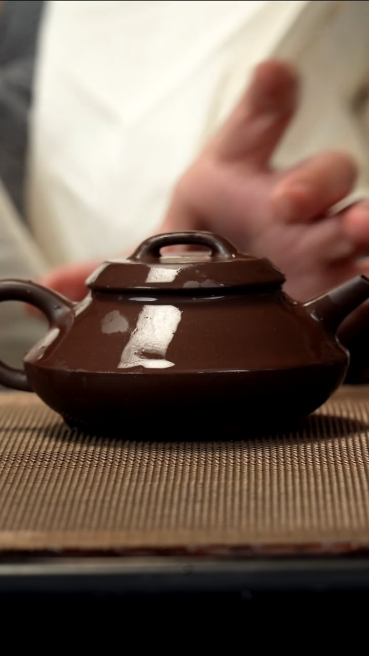 紫砂茶盏老紫泥础瓢170CC封釉