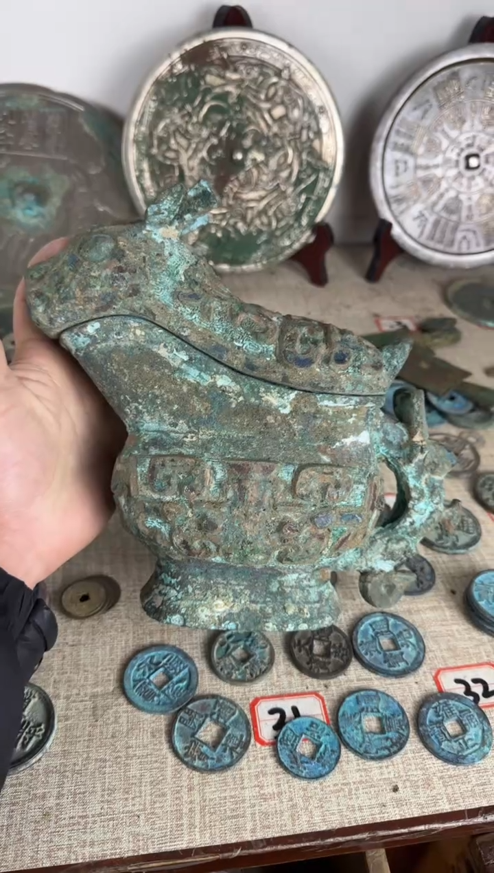 【闪购商品】鼎世藏馆精品高货8888888