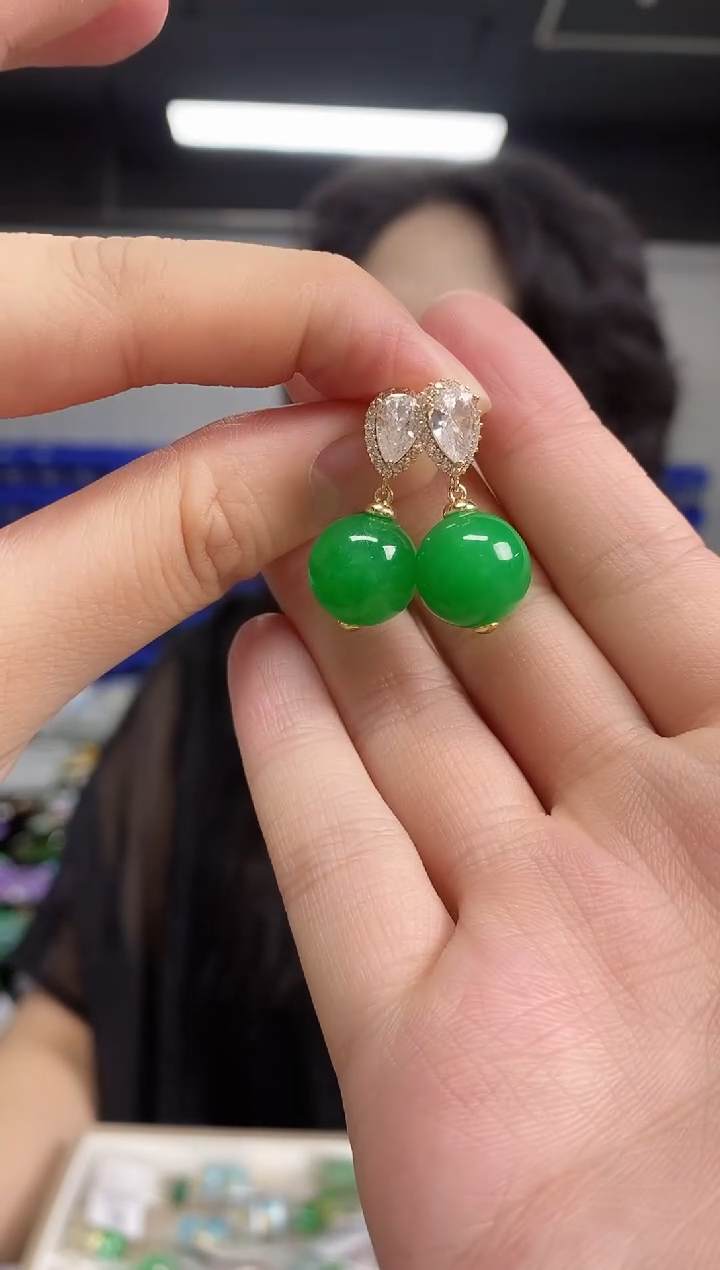 翡翠未镶嵌耳饰闪购链接 多样性发其一颜色微差