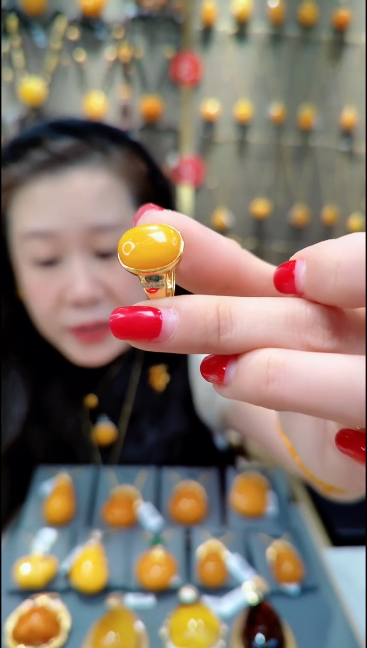 【闪购商品】蜜蜡戒指银S925镀金镶嵌A059蜜蜡戒指