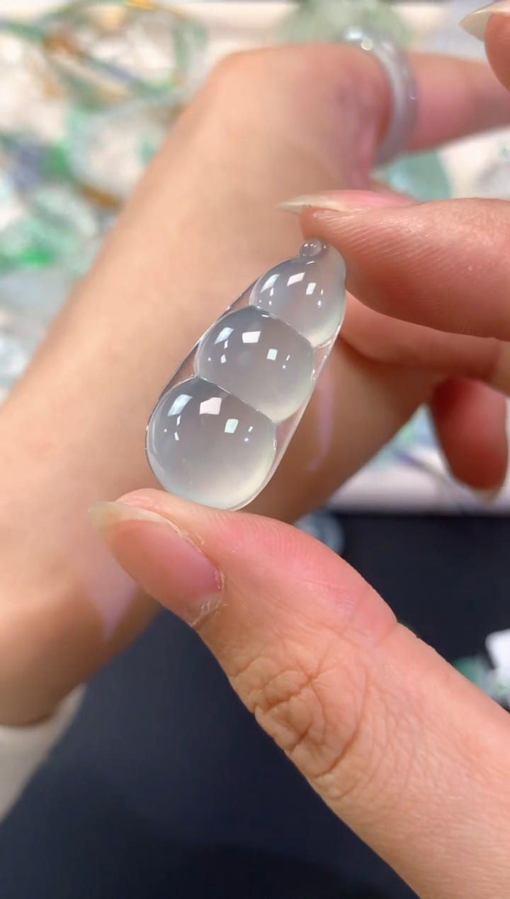 【闪购商品】翡翠吊坠(不含链)未镶嵌A476|8800