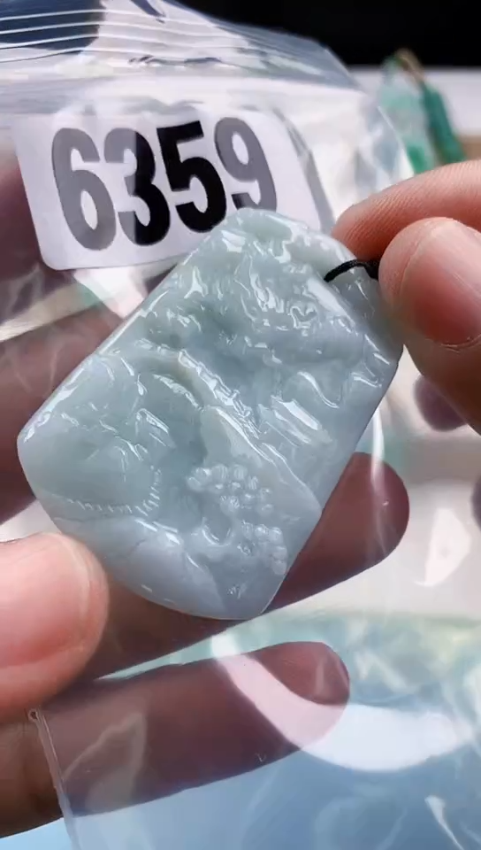 【闪购商品】翡翠颈饰未镶嵌天然翡翠吊坠挂件