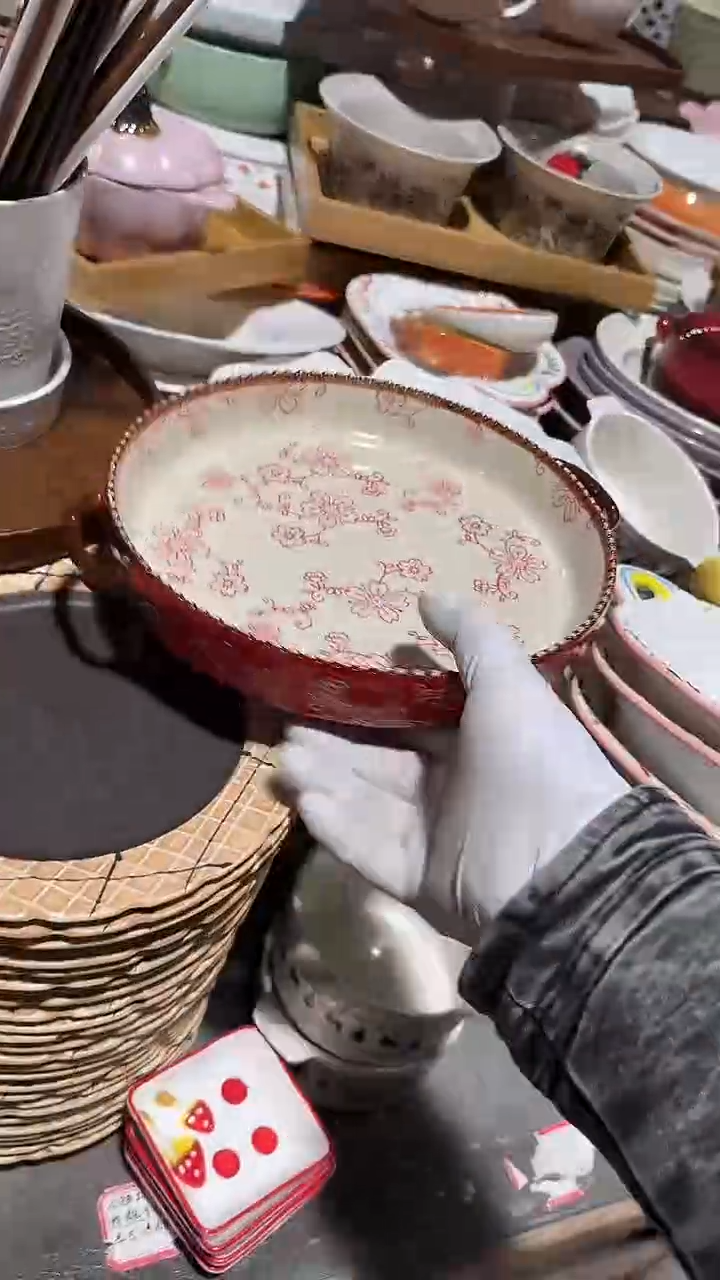 陶瓷红色圣诞双耳盘微瑕 凑满20元包邮