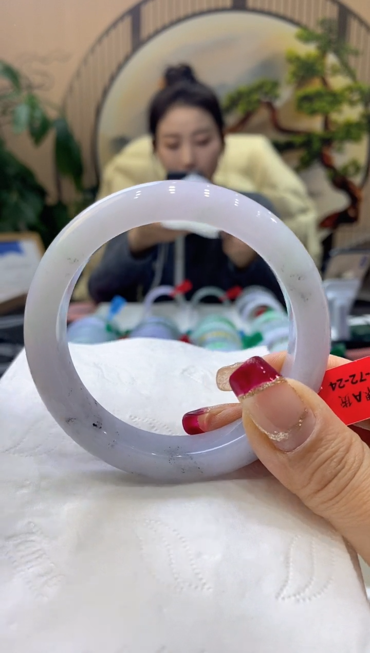 【闪购商品】翡翠手镯未镶嵌99918925