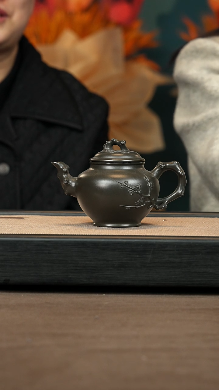 【闪购商品】紫砂茶壶【P011】梅报春260c