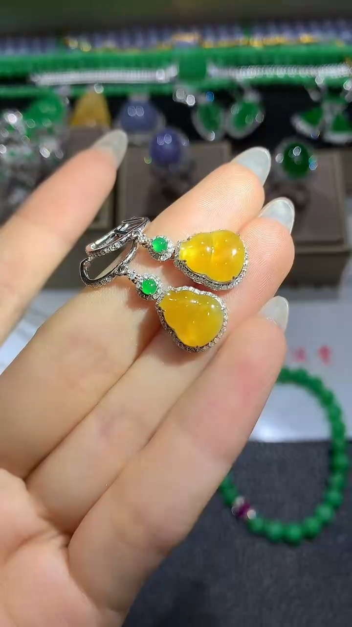 【闪购商品】翡翠耳饰18K金镶嵌7团购