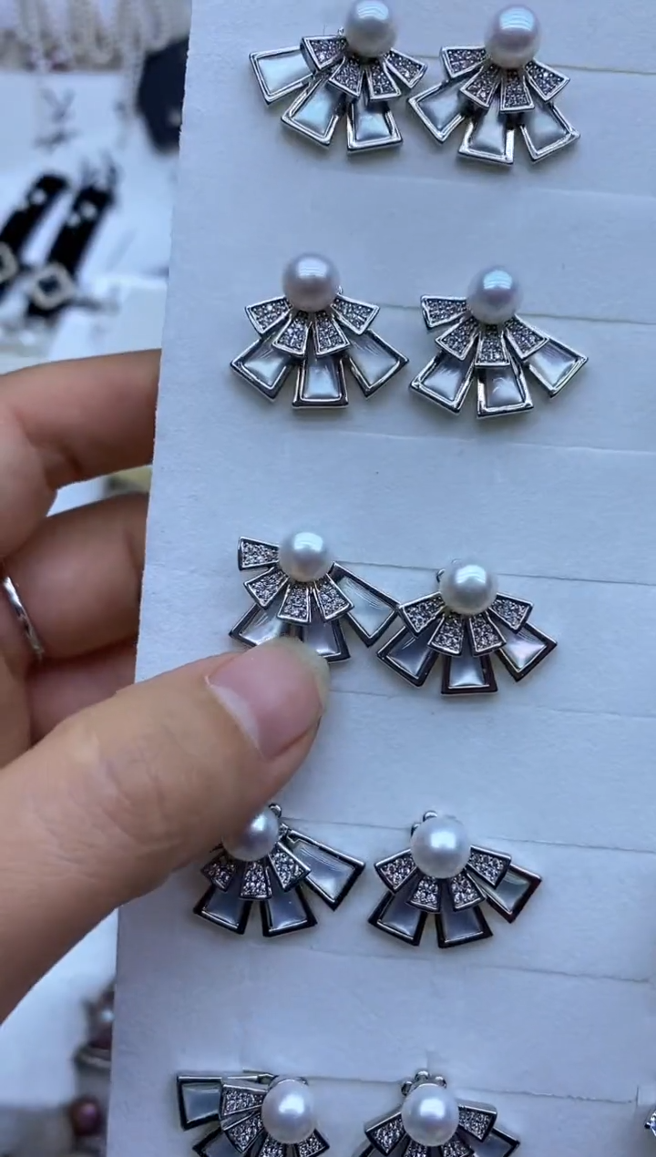 未镶嵌耳饰淡水珍珠耳钉多样性发其一