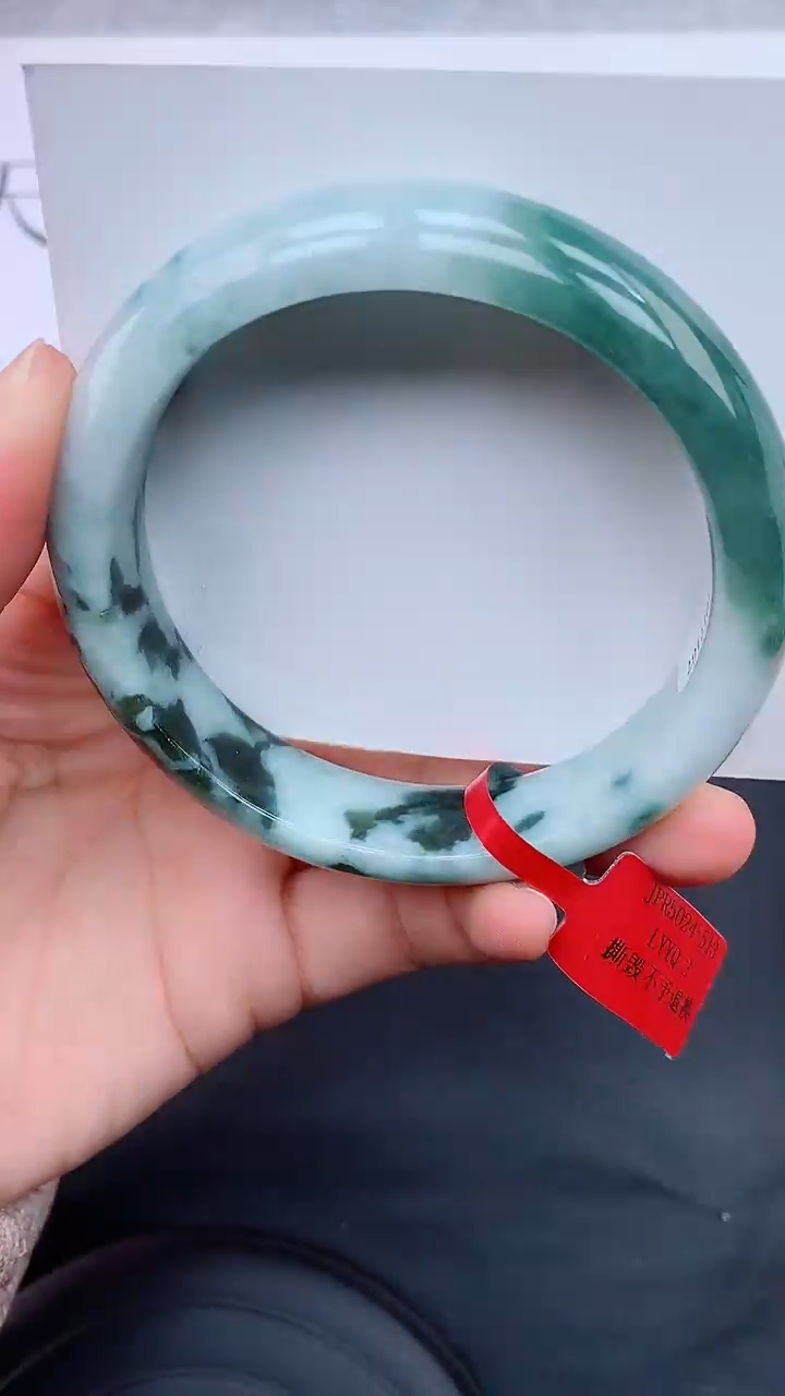【闪购商品】翡翠手镯未镶嵌1111111111