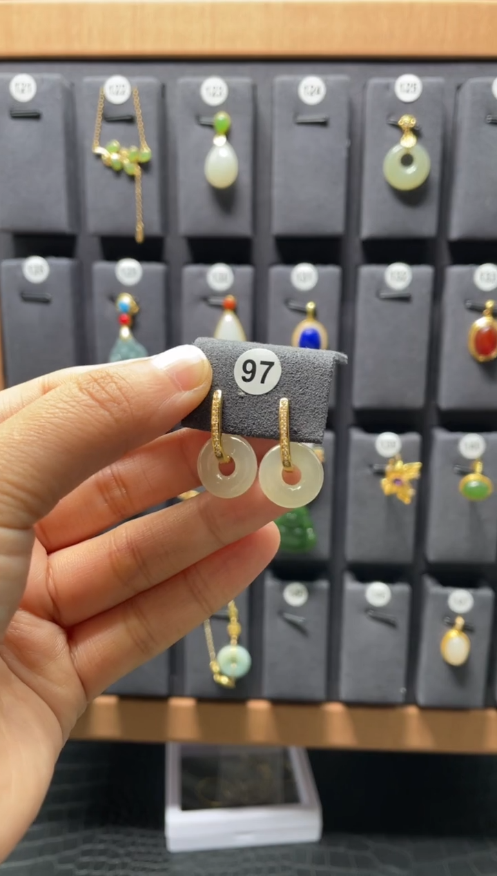 【闪购商品】和田玉耳饰银S925镶嵌0097