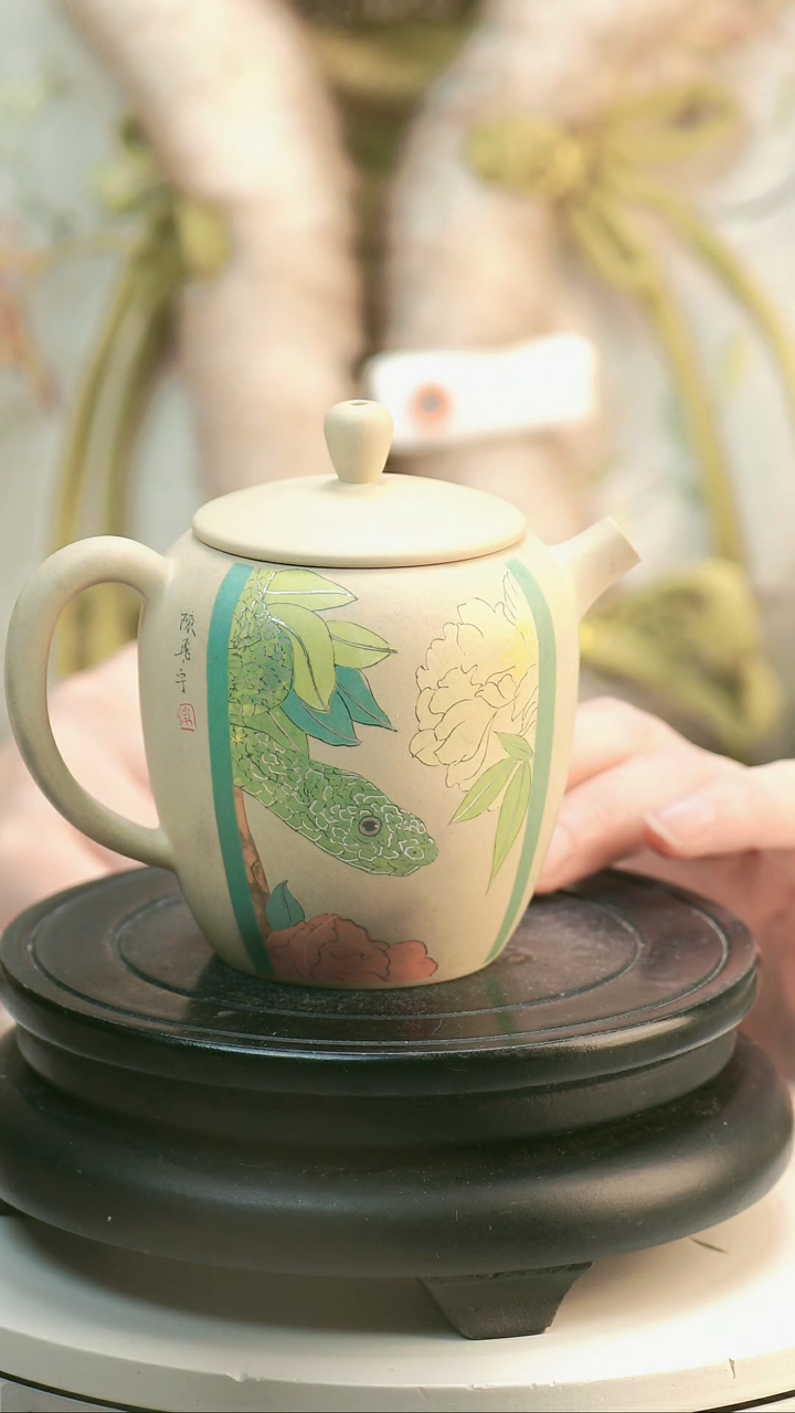 【闪购商品】壶建水紫陶嵌锡作品79