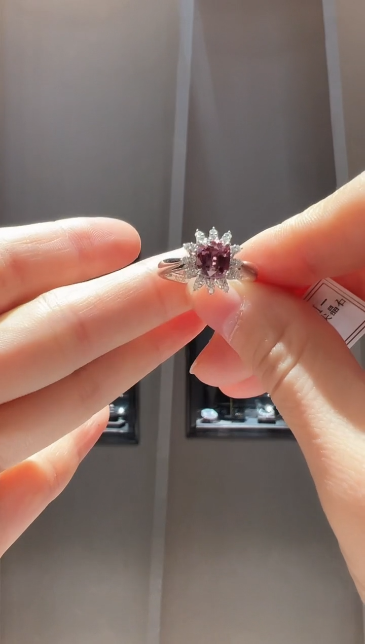 【闪购商品】尖晶石戒指18K金镶嵌84】主石1.32ct