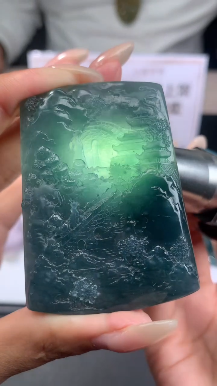 【闪购商品】定制翡翠未镶嵌不退不换CMH1件-A