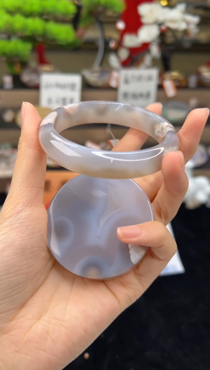 【闪购商品】石英质玉手镯未镶嵌58圈口（赠送镯心）21246