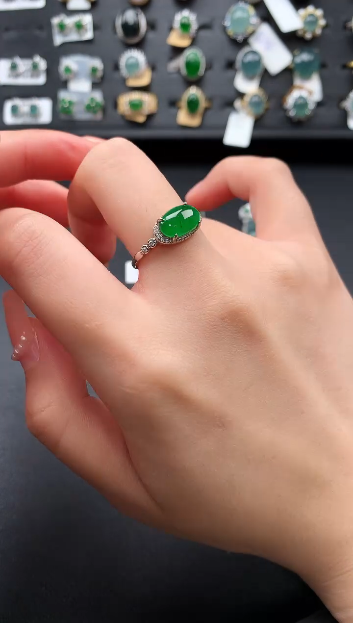 【闪购商品】翡翠戒指银S925镶嵌52141