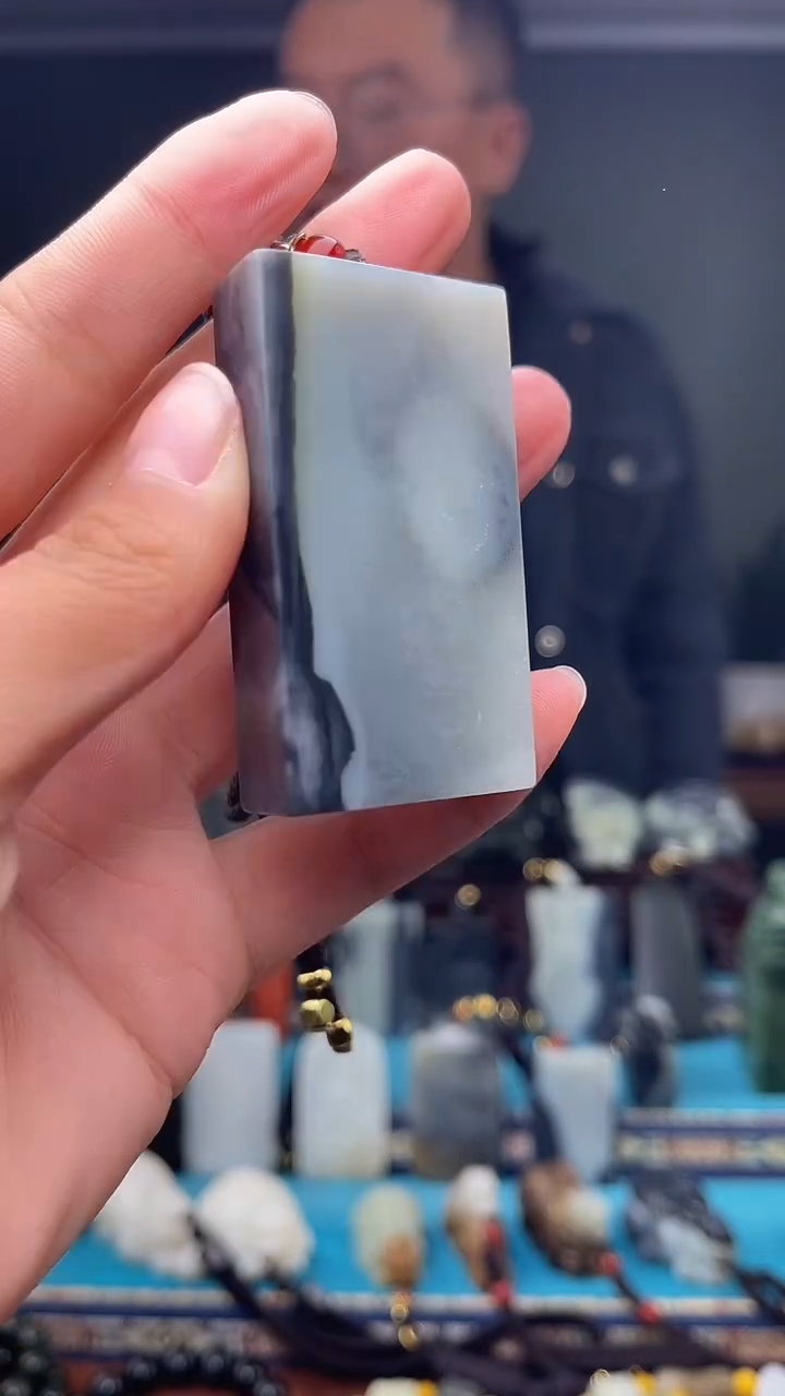 未镶嵌和田玉挂件1