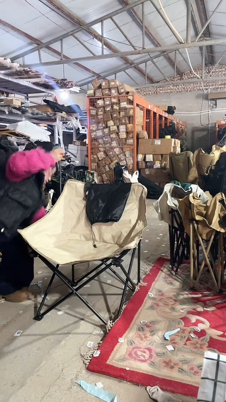 铁瑕疵不售后椅子 11