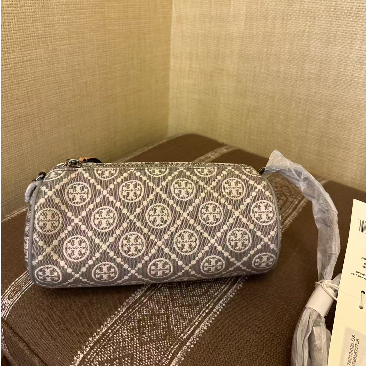 ToryBurch/汤丽柏琦 笔筒包 手提包 20*9*9