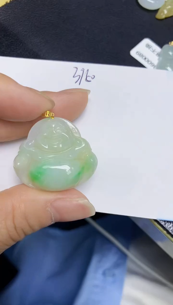 翡翠18K金镶嵌颈饰 天然翡翠A货