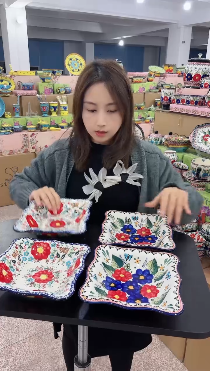 【闪购商品】瓷西里西亚/西西莉亚-8英寸四方汤盘四个