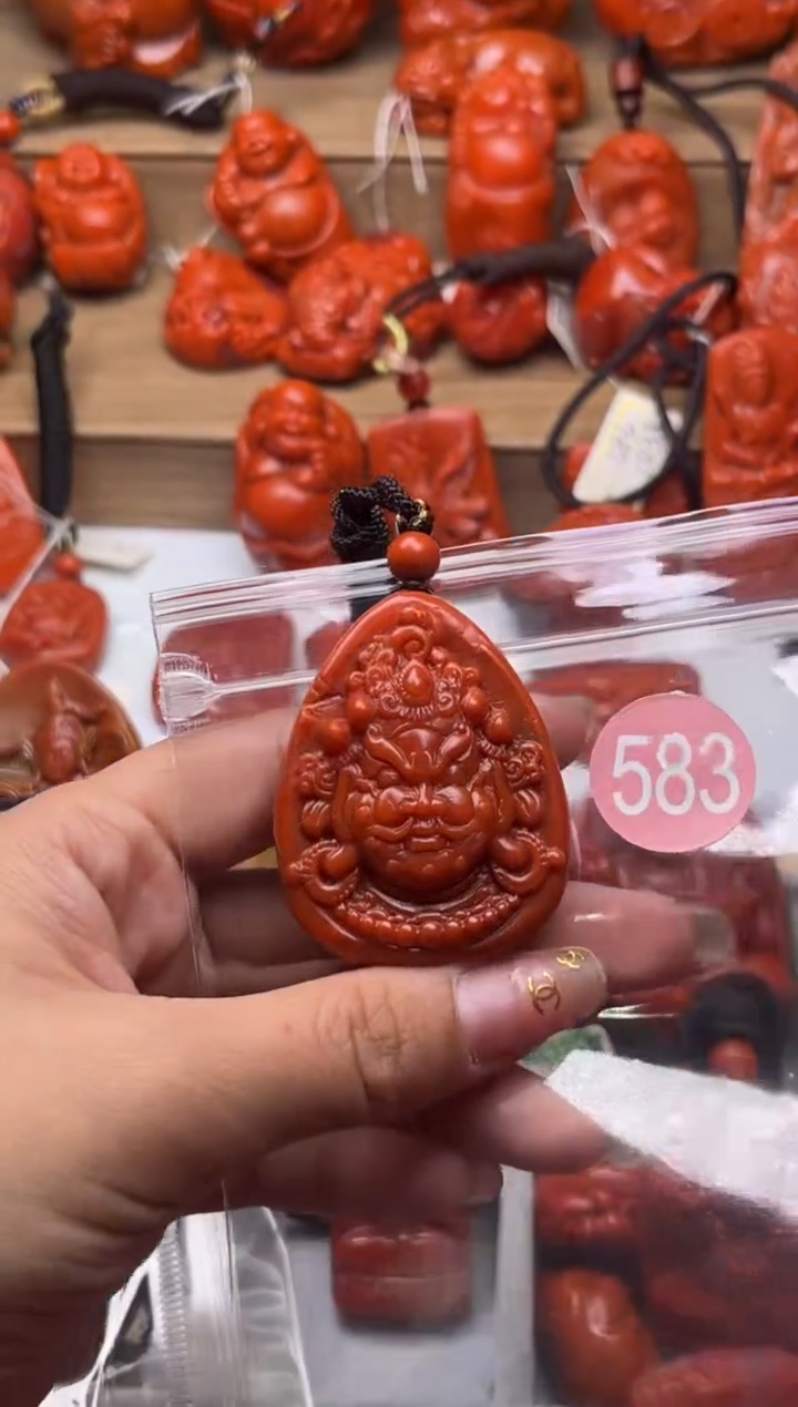 【闪购商品】南红玛瑙珠宝奇石未镶嵌583