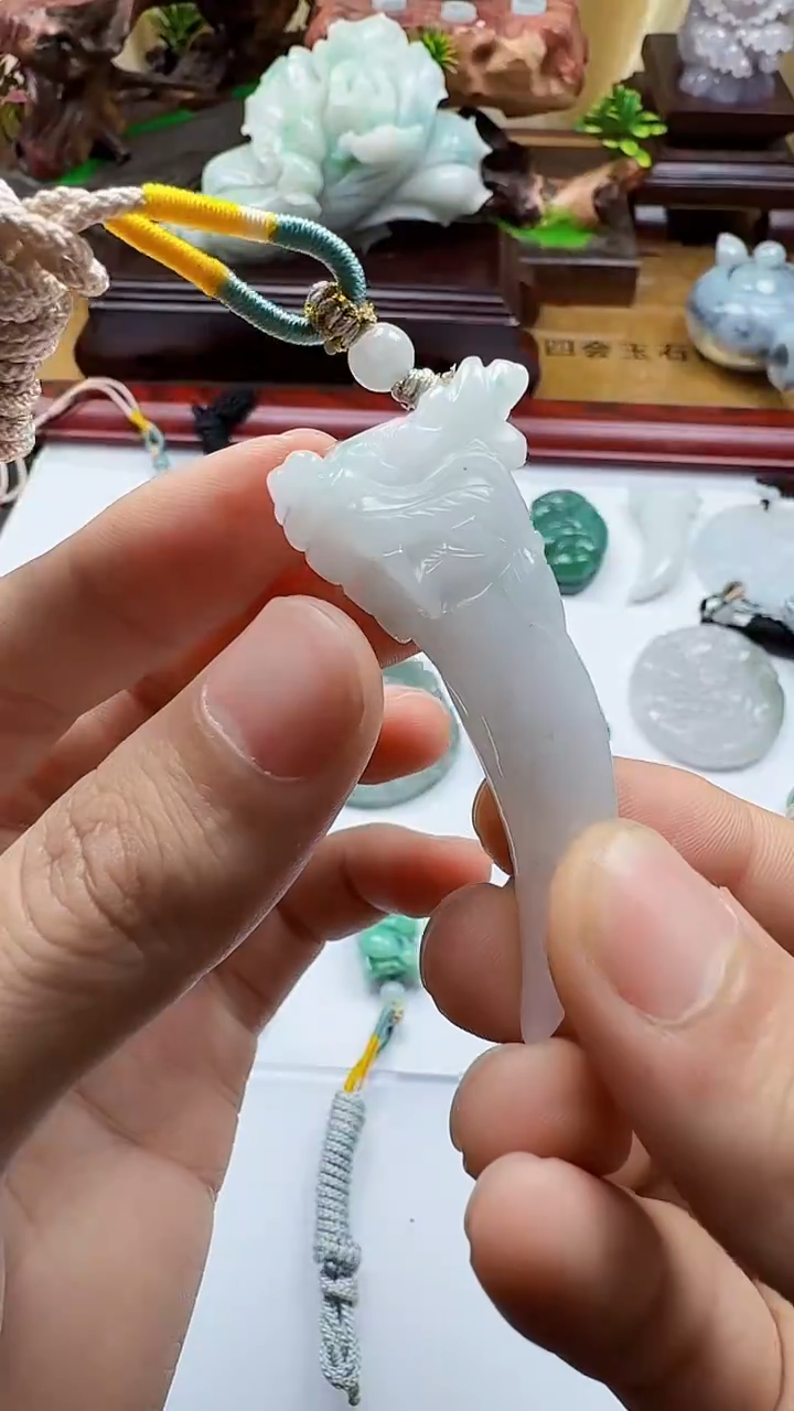 吊坠(不含链)未镶嵌翡翠1