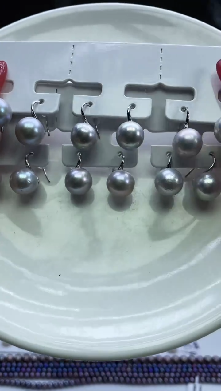 未镶嵌耳饰淡水珍珠灰色系耳饰