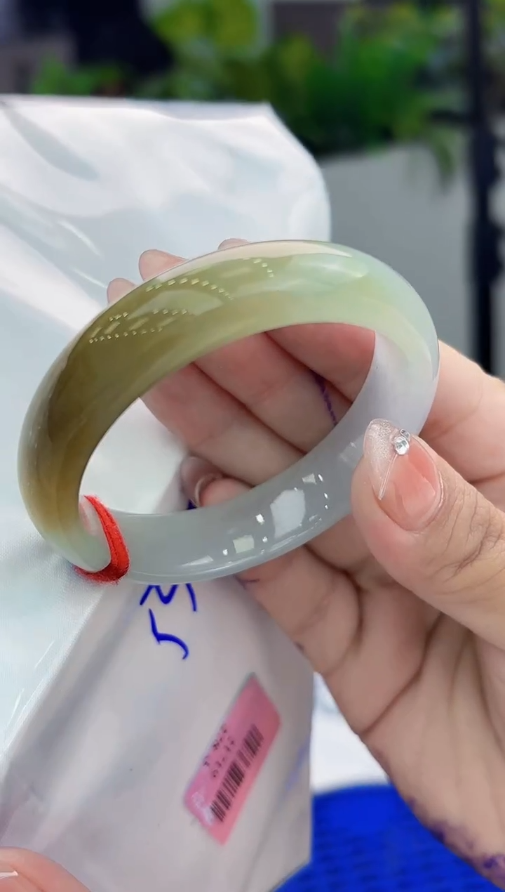 【闪购商品】翡翠手镯未镶嵌翡翠手镯