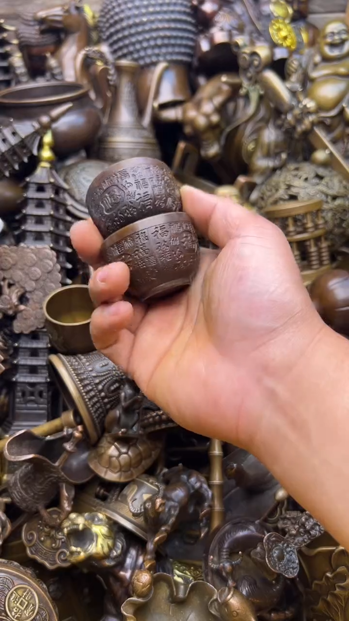 精美铜器，点击下单