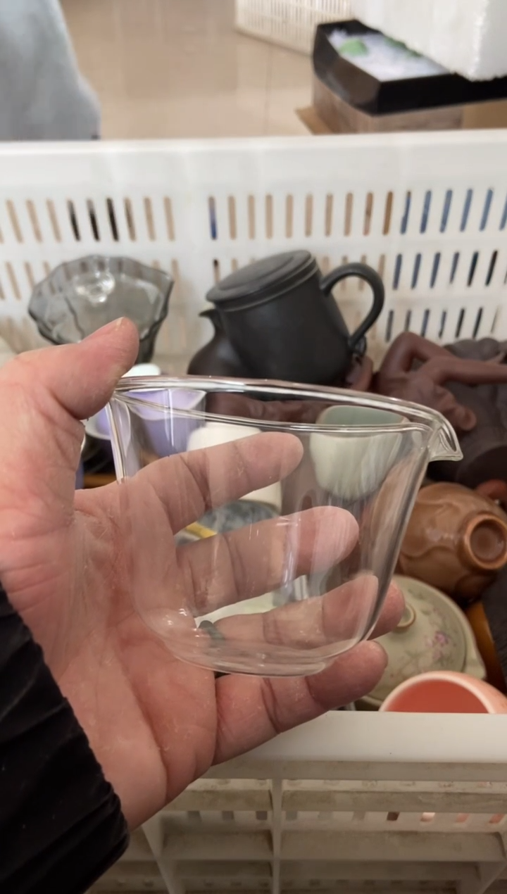 杯无运费险有瑕疵的摄影的产品有使用过的痕迹有点脏介意勿拍