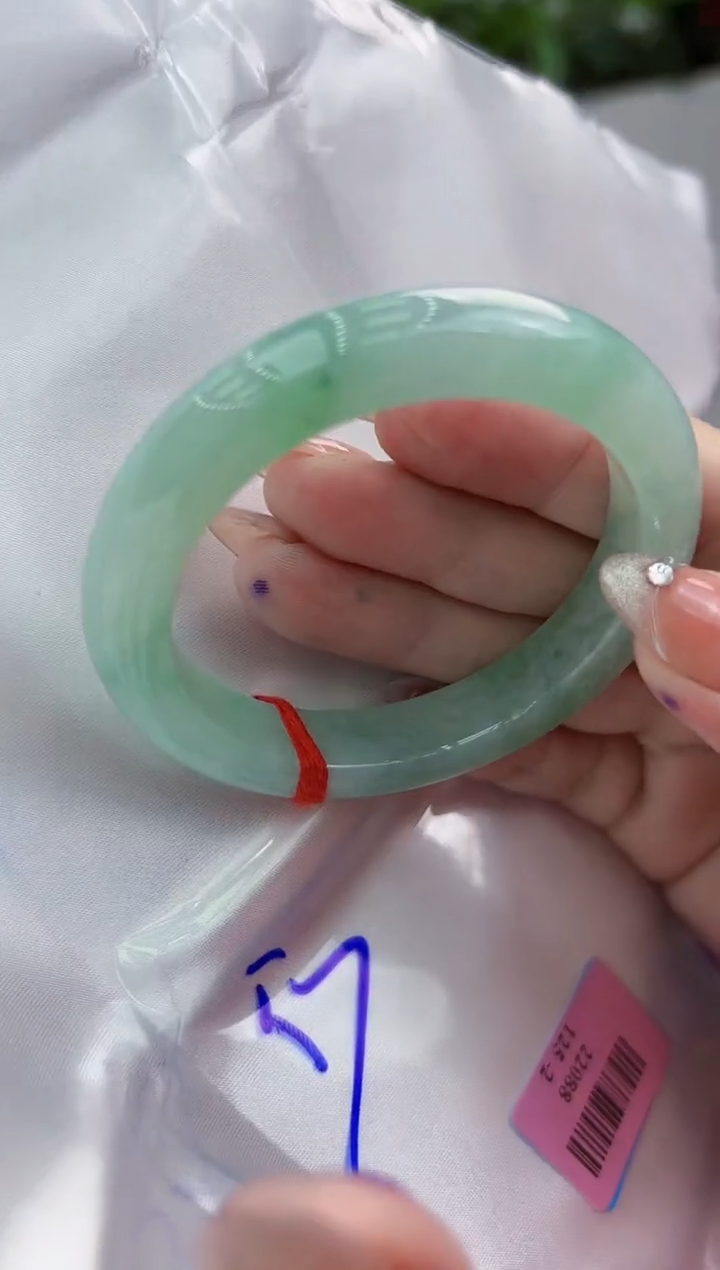 【闪购商品】翡翠手镯未镶嵌翡翠手镯