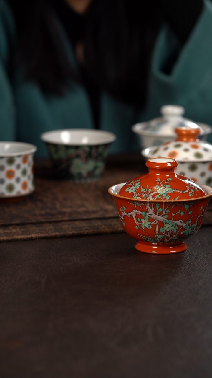 【闪购商品】杯云霞珍藏古彩绿梅盖碗