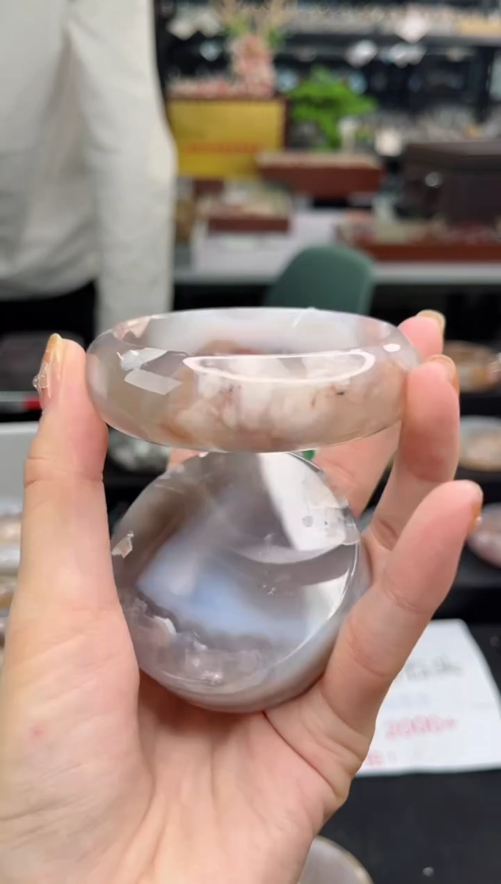 【闪购商品】石英质玉手镯未镶嵌59圈口（赠品镯心）1571314