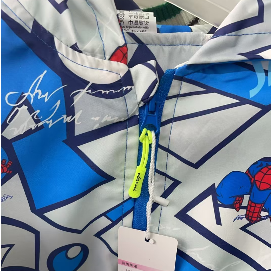 BB691  儿童春秋款蓝色薄外套