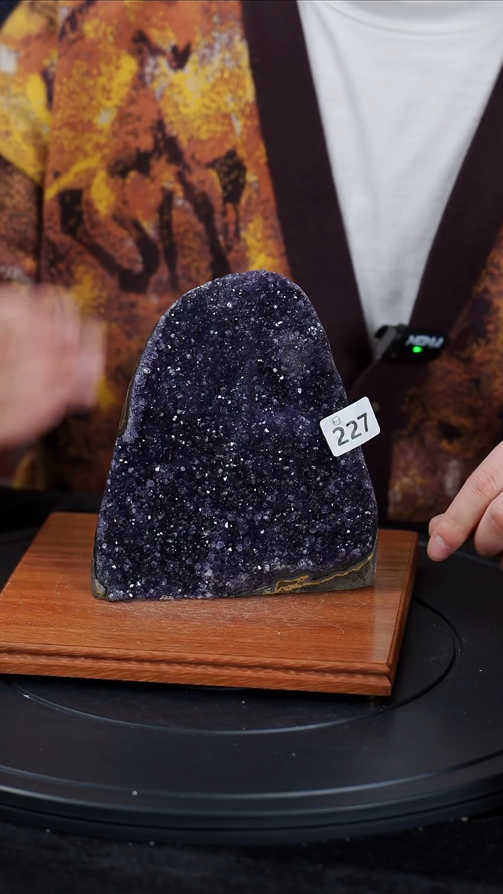 【闪购商品】紫晶大型摆件（非配饰）未镶嵌水晶