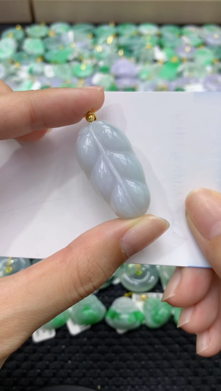 颈饰未镶嵌翡翠天然缅甸翡翠A货