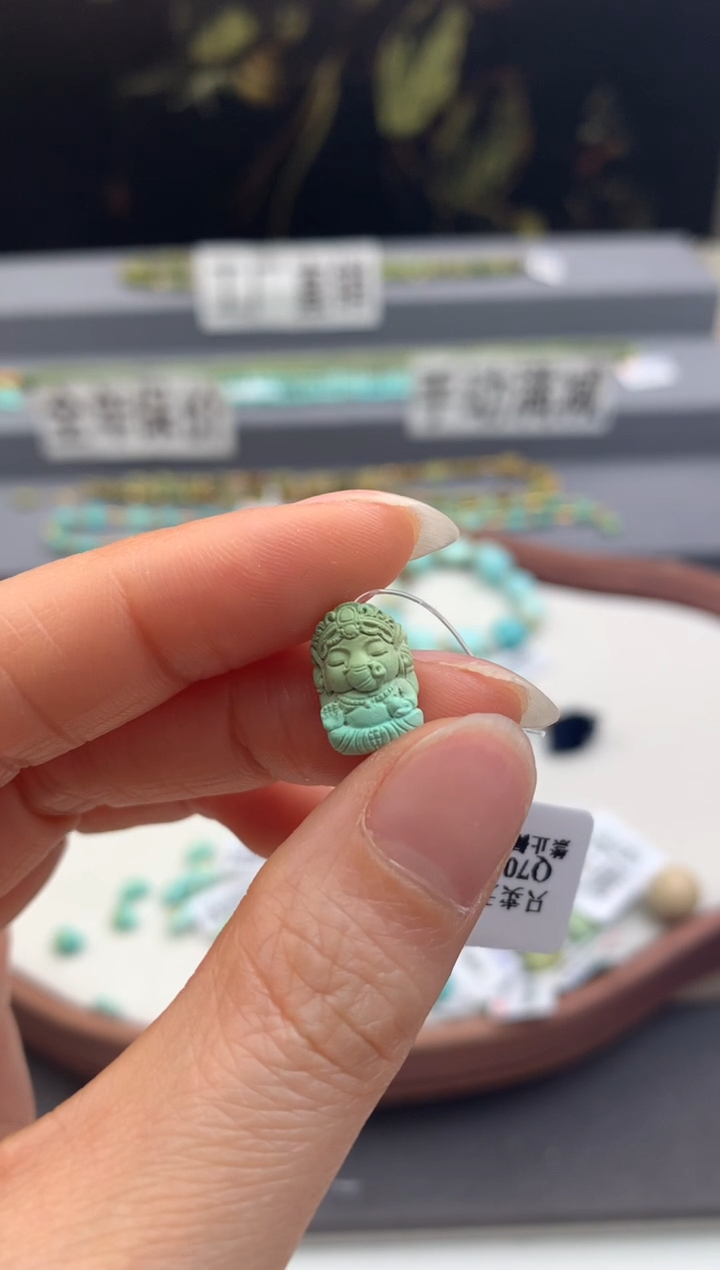 未镶嵌绿松石雕刻茜.C171