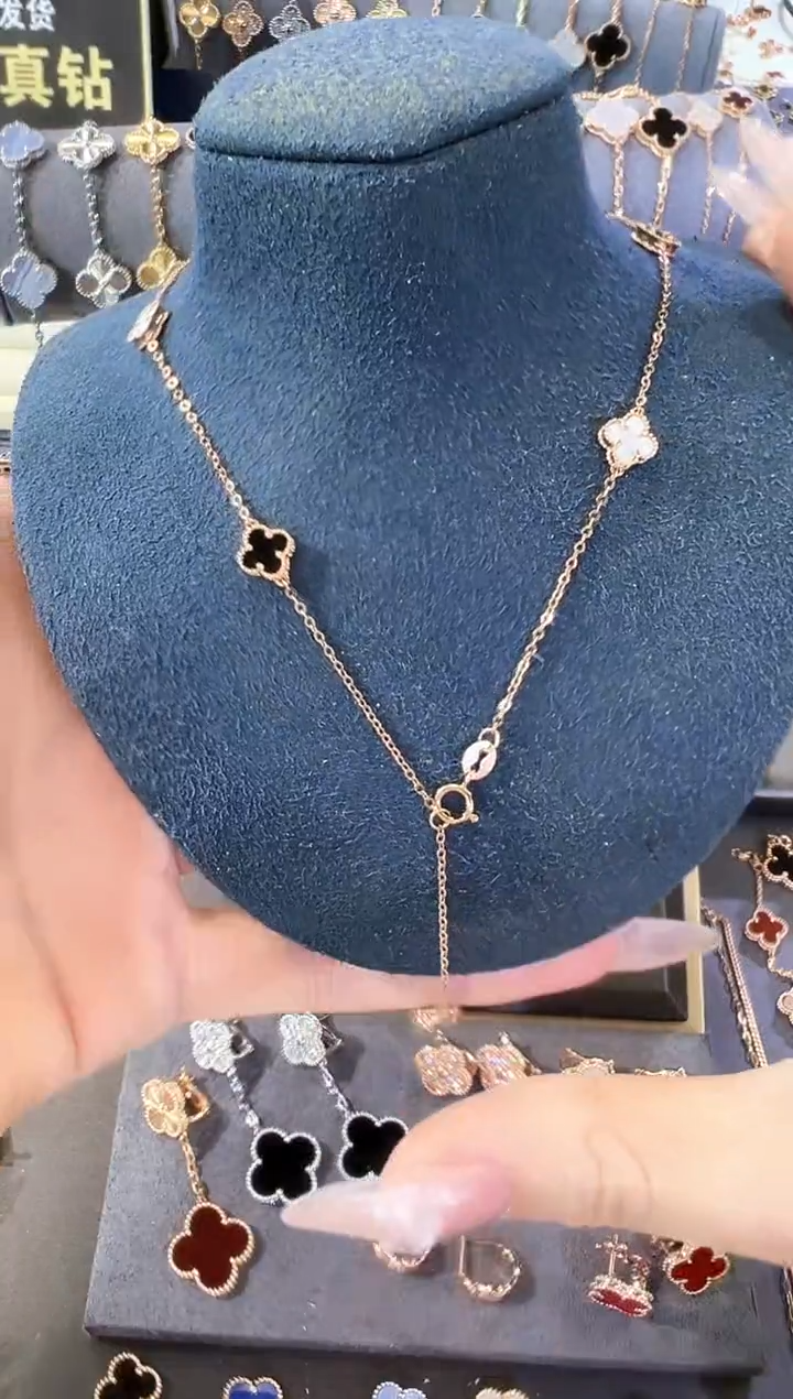 【闪购商品】玛瑙/玉髓颈饰18K金镶嵌18K彩色项链