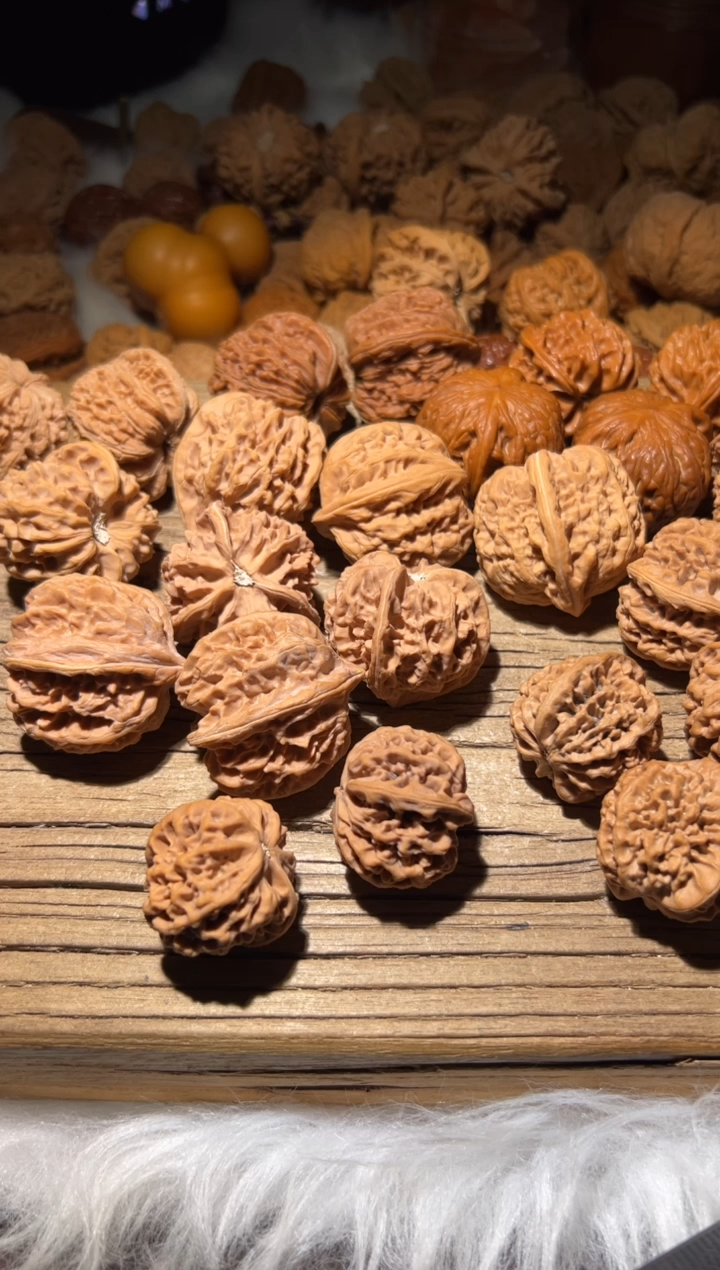 甜****? 甜鸡屎味的饼干