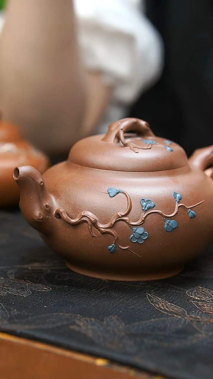 茶壶紫砂梅花老紫泥壶