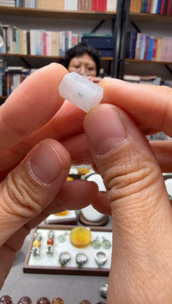 颈饰未镶嵌翡翠配珠4