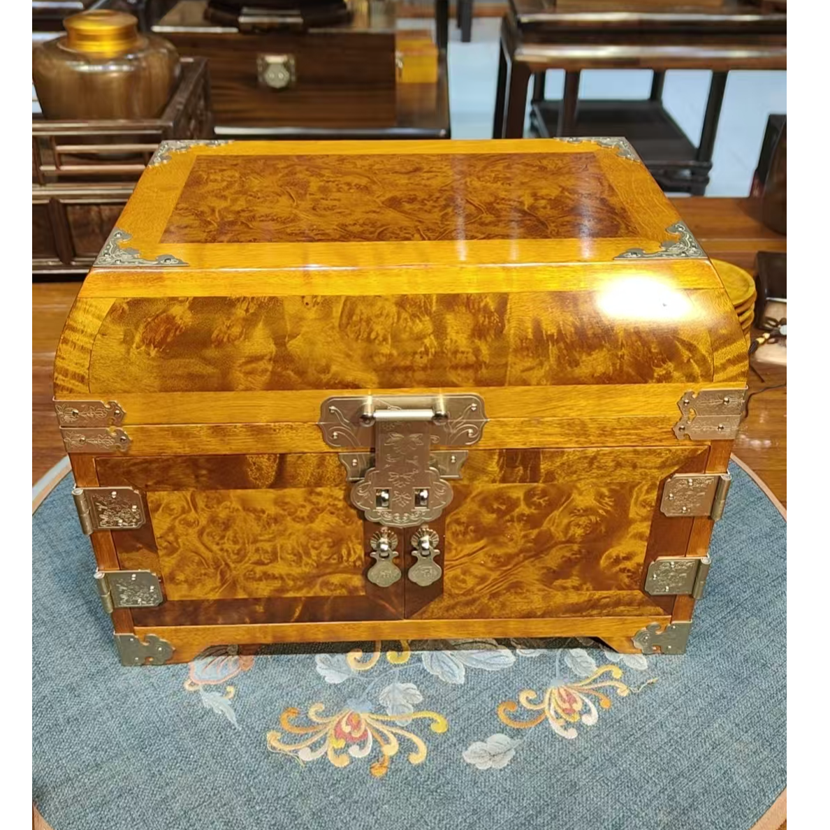 金丝楠瘤疤嫦娥奔月首饰盒单个