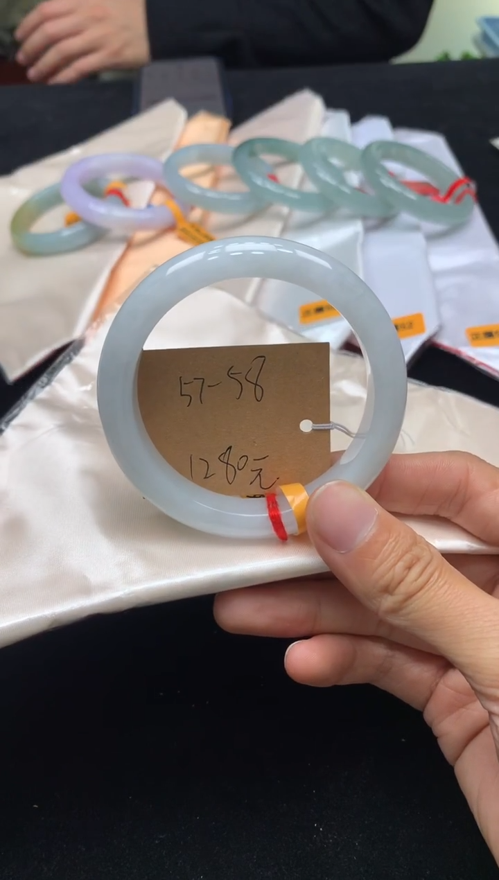 未镶嵌手镯翡翠天然A货翡翠