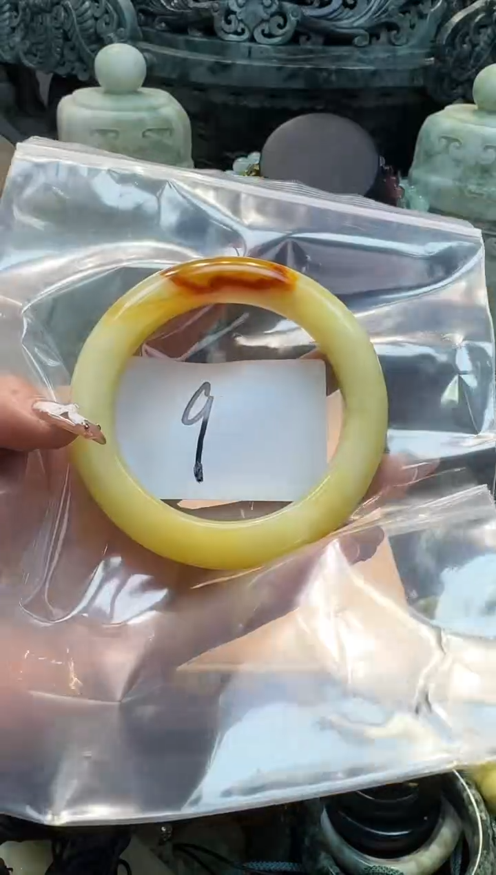 【闪购商品】岫玉手镯未镶嵌61.2圈口9号