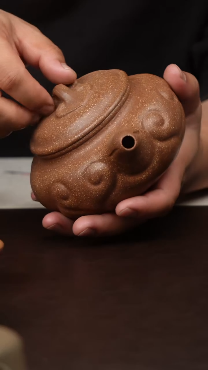 茶壶紫砂原矿紫砂壶-桃花泥大仿古