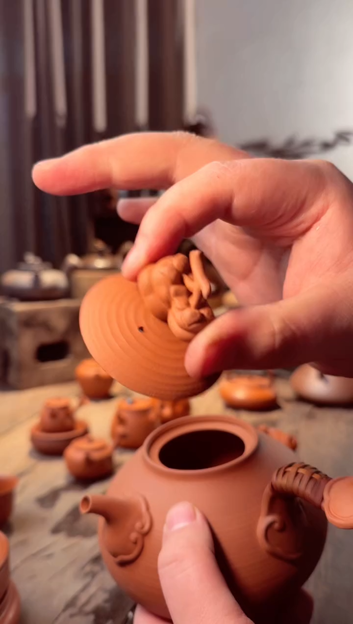 【闪购商品】壶潮州红泥事事如意550CC侧把