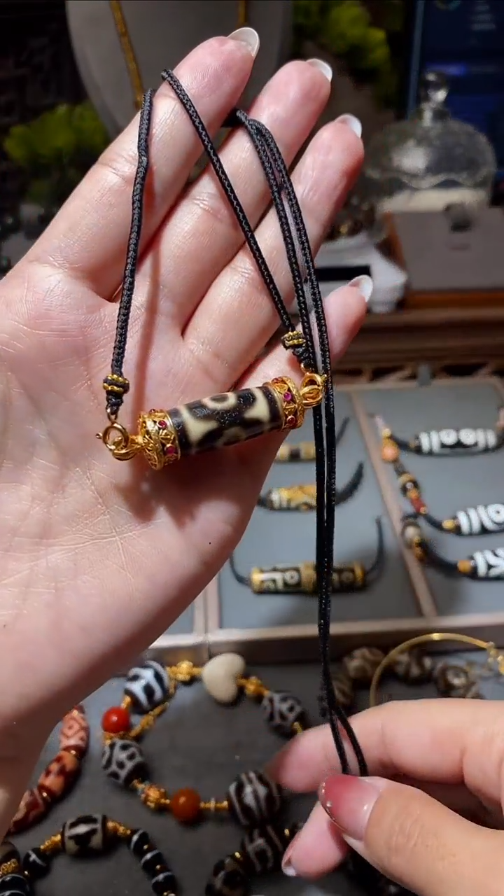 【闪购商品】玛瑙/玉髓颈饰18K金镶嵌LZ-00966-18k三眼设计项链