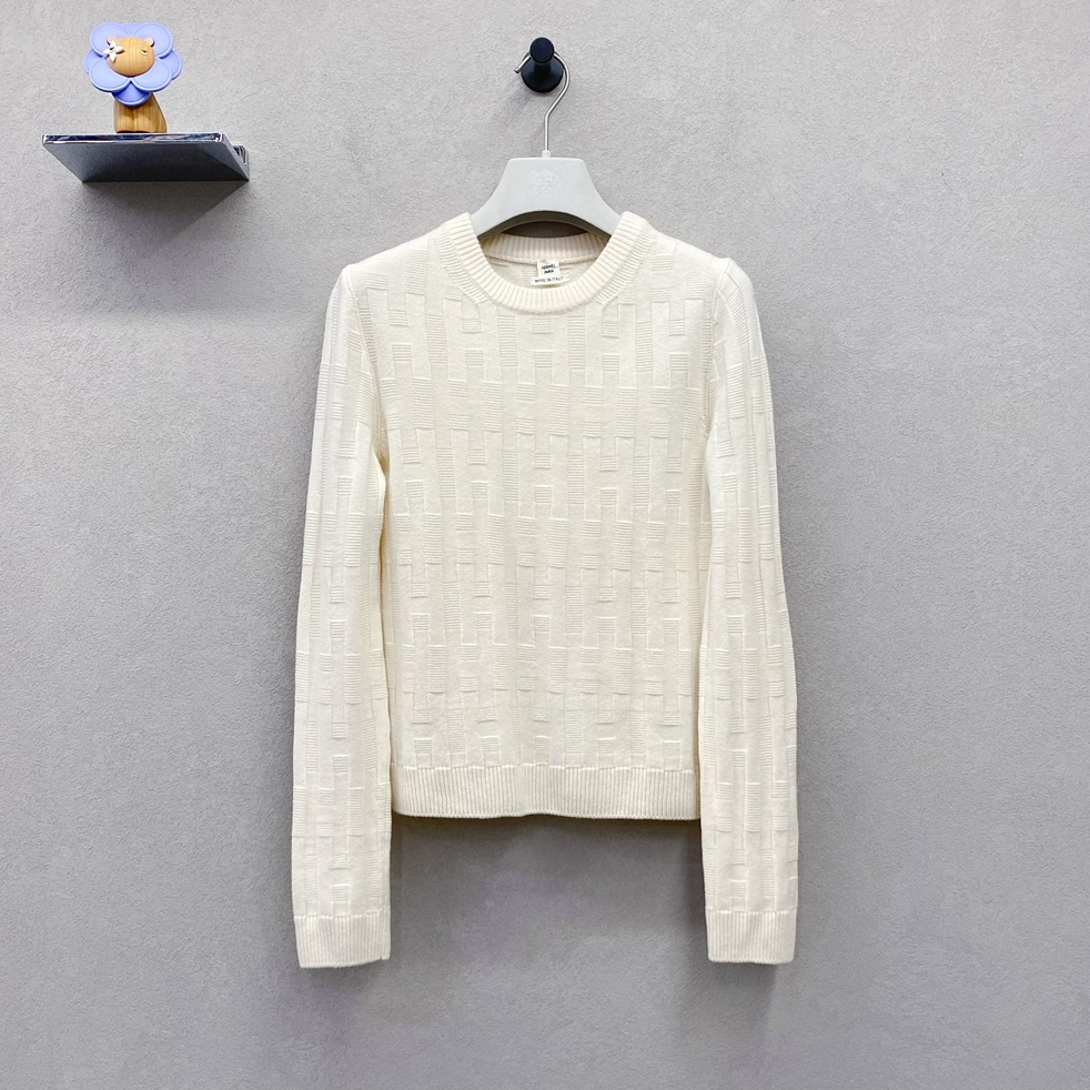 99新 Hermes/爱马仕 米白色针织 时尚/尺码36/99新/VVH001996