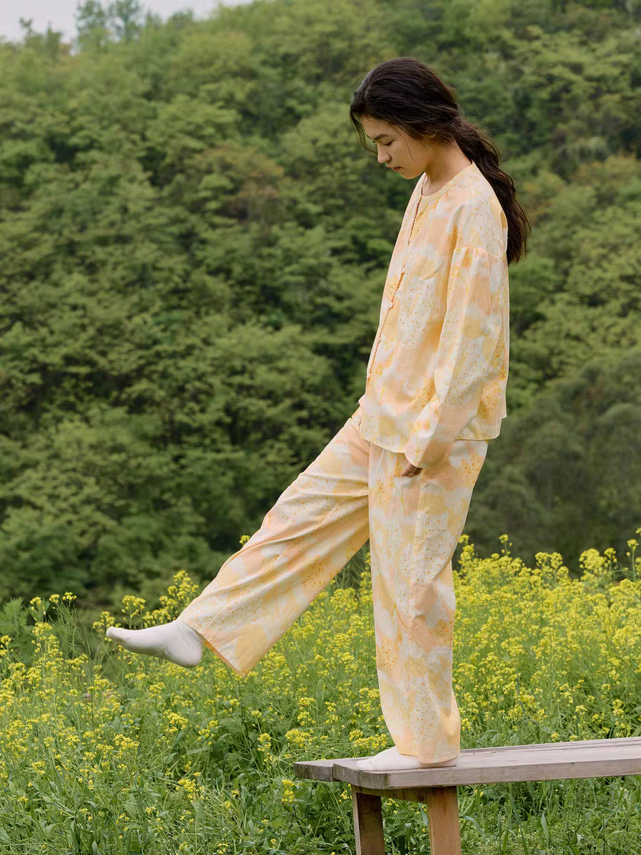 朵朵可可睡衣女2025秋冬新款纯棉圆领前扣植物印花长袖家居服套装