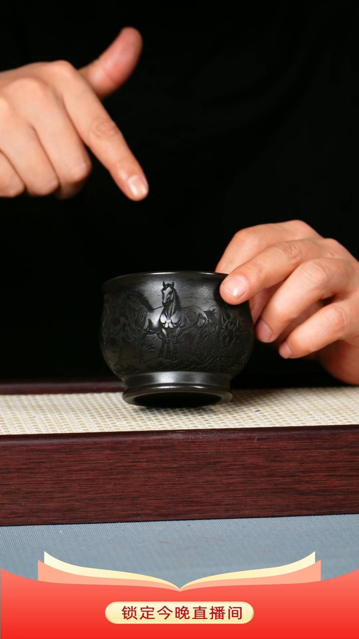 茶杯紫砂 石黄泥料 八骏图